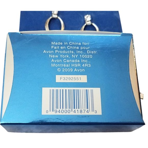 AVON OVAL LINK Bracelet & Earrings Gift Set - Silvertone NIB 2009 - Picture 2 of 4